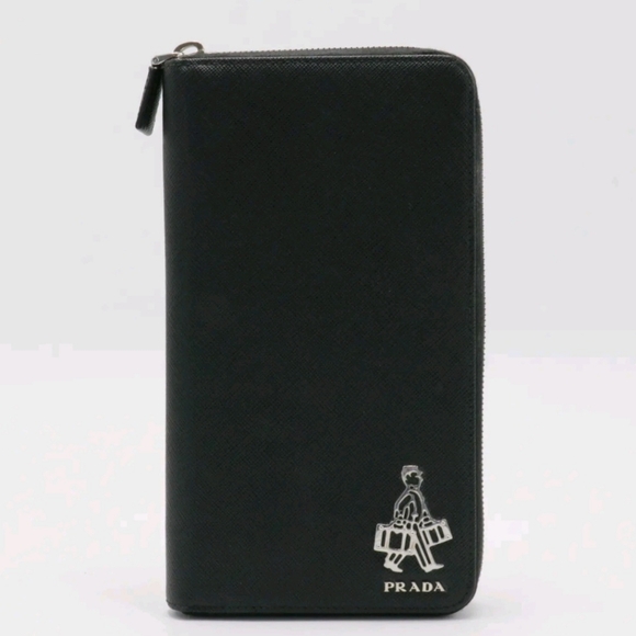 (RARE / UNISEX) PRADA VERTICAL BIFOLD TRAVEL WALLET SAFFIANO BLACK LEATHER - Picture 1 of 11